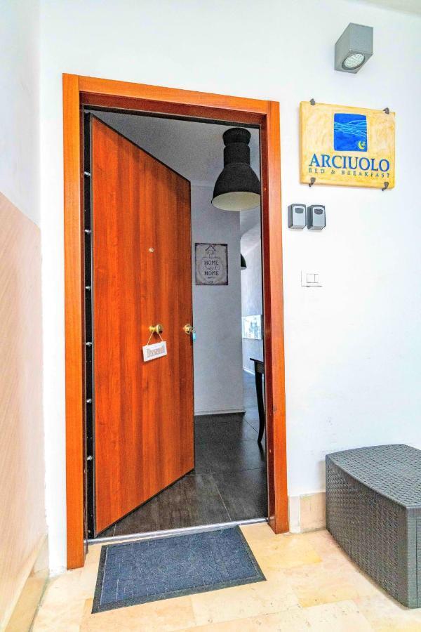 Rooms Gli Arcangeli 2 - Affitti Brevi Italia Monte SantʼAngelo Exterior foto